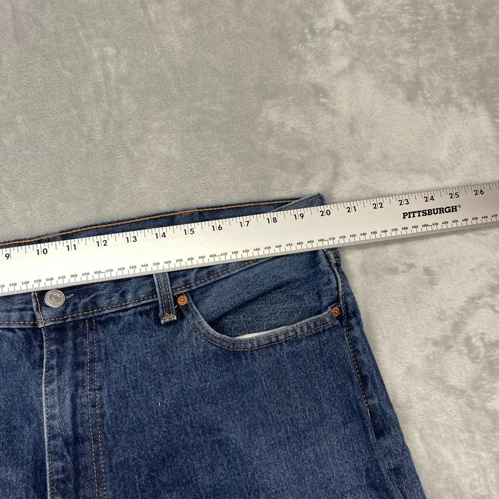 Levis levi 550